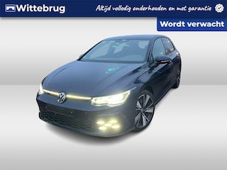 Volkswagen Golf 1.4 eHybrid 245pk GTE DSG Automaat / Navigatie / LM 18 inch / IQ LED Matrix / Keyless / Parkeersensoren / Camera