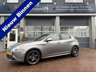 Alfa Romeo Giulietta 1.6 JTDm Sprint bj 2016 18inch,Navi,Cruise,Clima 120pk Dealer onderhouden