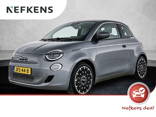 Fiat 500 3+1 La Prima 42 kWh 118pk Automaat | Glazen Dak | Navigatie | Climate Control | Cruise Control | Achteruitrijcamera | Dodehoekdetectie | 17" Lichtmetalen Velgen | Apple Carplay/Android Auto |