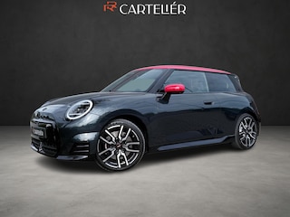 Mini Mini John Cooper Works XL Cooper SE | 54.2 kWh 1E EIGENAAR | PAKKET XL | HARMAN KARDON | PANO | HEAD-UP | LED | CARPLAY | INTERIEURCAMERA | MEMORY