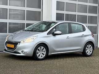 Peugeot 208 Verwacht 1.6 E-HDI 92PK 5-Drs Navi Clima Pdc NL-auto!