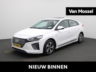 Hyundai Ioniq 1.6 GDi First Edition | Automaat | Panoramadak | Lederen Bekleding | Infinity Audio | Stoel + Stuurverwarming | Camera |
