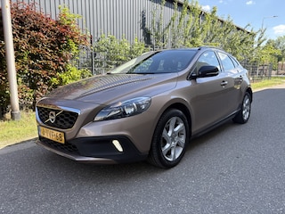 Volvo V40 1.6 T4 Momentum / NAVI / AIRCO / CRUISE / 160dkm! NAP!