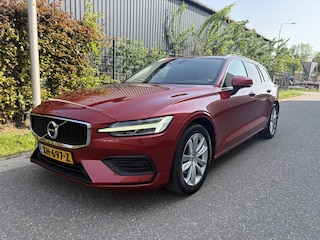 Volvo V60 2.0 D3 Momentum / AUTOMAAT / NAVI / CRUISE / AIRCO