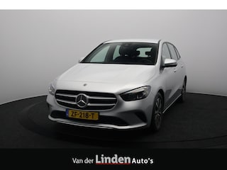 Mercedes-Benz B-klasse 180 Business Solution | Trekhaak | Led | Camera | Automaat