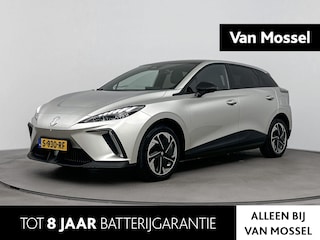 MG 4 Electric Luxury 64 kWh 204PK | Navigatie | Half-Lederen Bekleding | 360 Graden Camera | Apple CarPlay & Android Auto