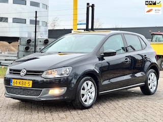 Volkswagen Polo 1.4-16V Highline