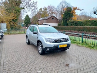 Dacia Duster 1.3 TCe Comfort camera trekhaak airco cruise Lage km ALLINPRIJS