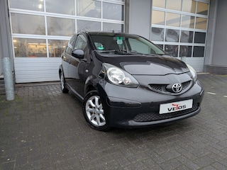 Toyota Aygo 1.0-12V +