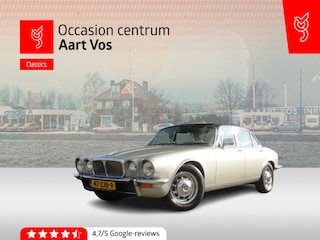 Daimler Double Six .