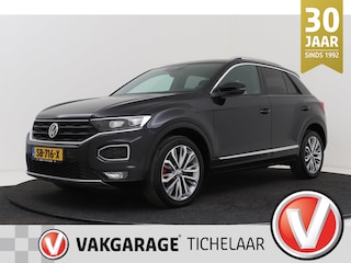 Volkswagen T-Roc 1.5 TSI Sport | Trekhaak |Org NL | Digital Cockpit | CarPlay | 150 PK | 18" Velgen |