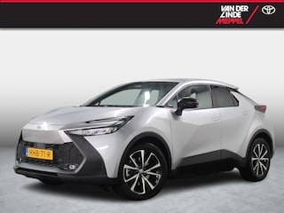 Toyota C-HR 2.0 Plug-in Hybrid 220 Dynamic Navi PDC Camera