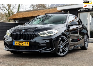 BMW 118i M Sport Automaat I Panoramadak I Sportstoelen I Led I Leder I NL Auto I NAP I Dealerauto I BTW