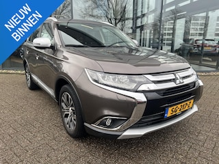 Mitsubishi Outlander 2.0 Instyle | AUTOMAAT | TREKHAAK | 7 PERS | 1E EIGENAAR | LEDER | 360 CAMERA | VOORRUIT + STUUR & STOELVERWARMING |