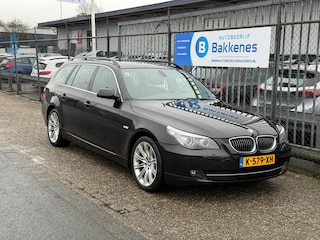 BMW 5-serie Touring 525i Executive | Leder | Pano | Automaat | Trekhaak
