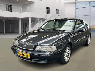 Volvo C70 Coupé 2.5 T