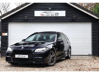 BMW 5-serie Touring M550xd-Individual-LED-H&K-Camera-Adaptieve chassis