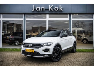 Volkswagen T-Roc 1.5 TSi 150 pk Sport + | Black Style | Full LED | Navigatie