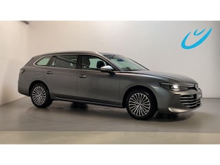 Volkswagen Passat Variant 1.5 eTSI Elegance Business Camera Stoelverwarming Alcantara Navigatie