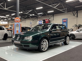 Volkswagen Golf IV 1.6 Automaat 104DKM!! Airco!! Trekhaak!!