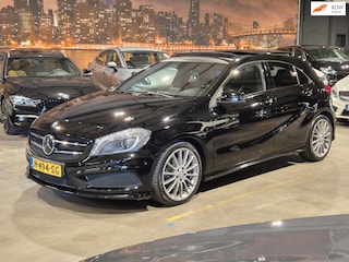 Mercedes-Benz A-klasse 180 Prestige - AMG Pakket - Panoramadak - Clima - Stoelverwarming - Xenon - LED