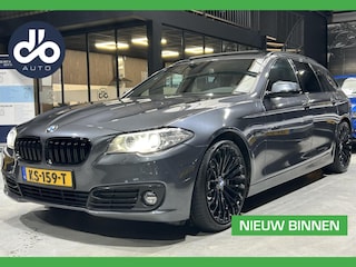 BMW 5-serie Touring 520d 191pk Luxury Edition PANO I LEER I ORG.NL + NAP + NIEUWSTAAT + 20" LMV
