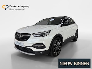 Opel Grandland X 1.6 Turbo Hybrid4 Business Elegance
