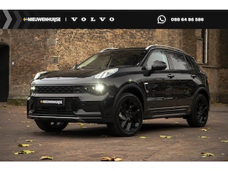 Lynk & Co 01 1.5 Plug In Hybrid | 360 camera | Black Pack | trekhaak | 69 KM Elektrisch Rijden | Panoramadak | Adaptive cruise control | Camera | Navigatie | LED koplampen | Keyless | Apple Carplay / Android Auto | Dode hoek detectie | 20 inch velgen