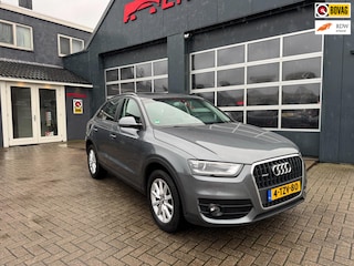 Audi Q3 2.0 TFSI quattro Pro Line S / Pano / Trekhaak / Keyless / XenonLed / Stoelverw / Dealer auto .