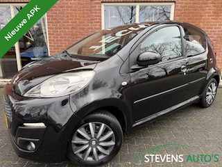 Peugeot 107 1.0 Envy NIEUWE APK / RIJDT GOED / AIRCO / ELEK.RAMEN / STUURBEK