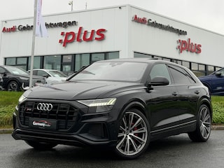 Audi Q8 4.0TDI 435pk Quattro Black Optic Pano Carbon RS-Zetels 4W-Best 23-Inc Trekhaak
