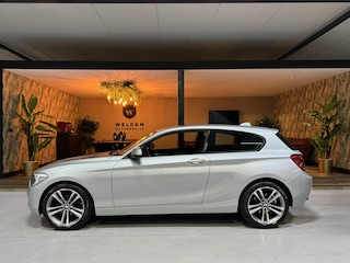 BMW 116i Executive Garantie Afn. Trekhaak StoelVW Navi Keyless Rijklaar