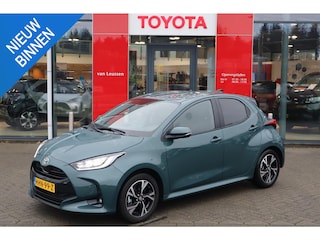 Toyota Yaris 1.5 HYBRID DYNAMIC COMFORT-PACK LED 16"LMV PRIVACY-GLASS BLISS PARK-SENSOREN STUUR/STOELVERW.