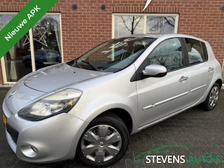 Renault Clio 1.2 Dynamique NIEUWE APK / AIRCO / CRUISE / RIJKLAAR