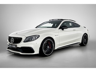Mercedes-Benz C 63 S AMG Coupé Automaat | MANUFAKTUR | AMG Nightpakket | Panoramadak | Burmester Audio | Comand Online | Distronic | 360° Camera | Multibeam LED | Sfeerverlichting | AMG Performance Uitlaat