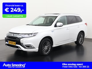 Mitsubishi Outlander 2.4 PHEV Intense+ | Schuifdak | Trekhaak | Camera | Zondag Open!