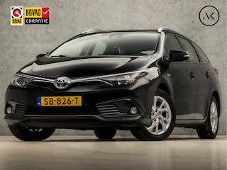 Toyota Auris Touring Sports 1.8 Hybrid Sport Automaat (NAVIGATIE, CLIMATE, CAMERA, SPORTSTOELEN, KEYLESS, BLUETOOTH, CRUISE, NIEUWSTAAT)