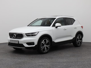 Volvo XC40 1.5 T5 Twin Engine Inscription | PANO | CAMERA | ADAPTIVE | H&K | KEYLESS | STOEL- EN STUURVERW.