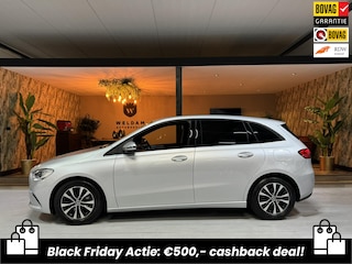 Mercedes-Benz B-klasse 180 Business Solution NAP Garantie Carplay Camera Elek. Achterklep Led Cruise Clima Navi Rijklaar