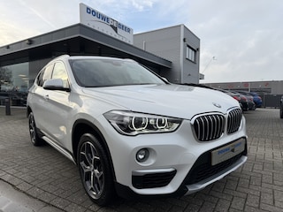 BMW X1 sDrive20i xLine Trekhaak | HUD | Stoelverw. | Leer