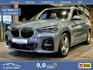 BMW X1 xDrive25e High Executive M-Sport | Panorama | Camera | HUD | Navigatie plus
