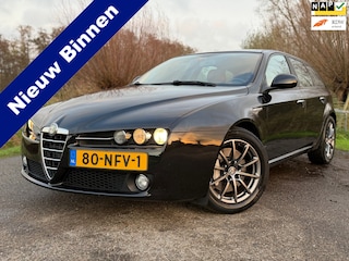 Alfa Romeo 159 Sportwagon 1.7 T Progression / Goed onderhouden / NL auto / Cruise Cont. / Stoelverwarming / Leder / Climate Cont.