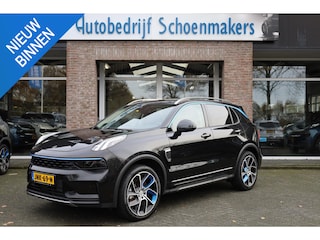 Lynk & Co 01 1.5 261PK! 6.6Kwh LADEN! 360-CAMERA PANO/SCHUIF INFINITY DAB NAVI CARPLAY STOELVERWARMING ELEK.ACHTERKLEP 20"LMV