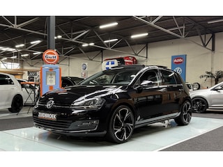 Volkswagen Golf VII 1.4 TSI 87DKM! PANO!! LEER!! Clima!!