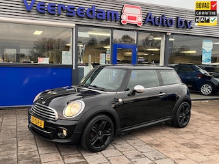 Mini Cooper 1.6 10 Years II, Navigatie, Leer, LM velgen enz...
