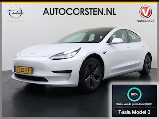 Tesla Model 3 RWD SR+ 325PK Lmv 18" AutoPilot FSD Leder Panoramadak Adaptive-Cruise Camera's Elektr.-Stuur+Stoelen+Spiegels+Geheugen+Easy-Entry+Verwarmde stoelen Park assistent Pdc WIFI Lane-Assist Speed-Assist Navi LED Comfortstoelen ACC DAB Voorverwarmen interieur via App Keyless One-Pedal-Drive SOH 86% Origineel Nederlandse auto tot 11kw laden thuis! 1.584kg licht!