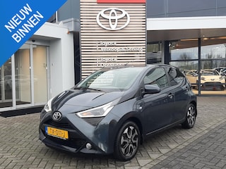 Toyota Aygo 1.0 VVT-i x-first