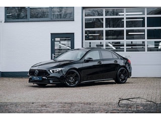 Mercedes-Benz A-klasse 200 AMG|Pano|19"|DAB|android/Apple carplay