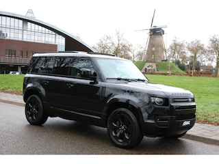 Land Rover Defender 110 2.0 P400e PHEV Hybride 110 HSE Aut Blackout Edition Pano 1e eigenaar Nieuw Staat