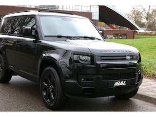 Land Rover Defender 110 2.0 P400e PHEV Hybride 110 HSE Aut Blackout Edition Pano 1e eigenaar Nieuw Staat
